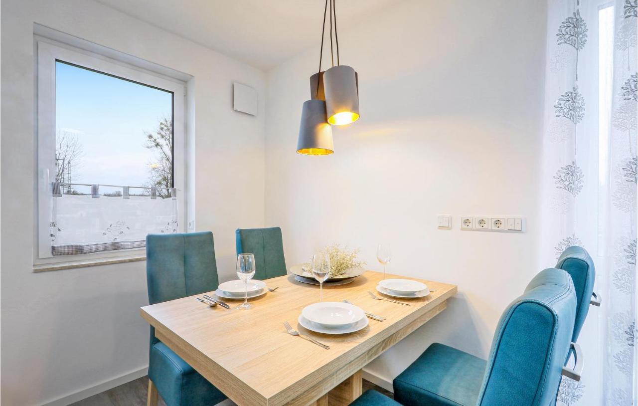 Lovely Apartment In Rechlin With Kitchen 客房 照片